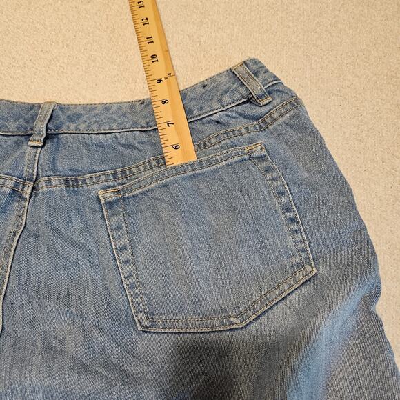 Liz Claiborne Women’s Jeans Straight Leg Blue Denim Mid Rise Size 14 Long - Picture 12 of 13